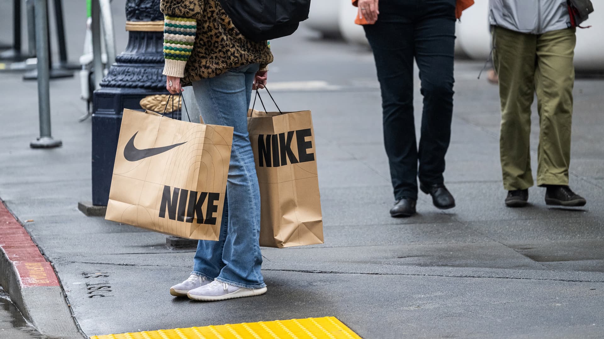 Rezultatele financiare ale Nike (NKE) pentru al doilea trimestru al anului 2026