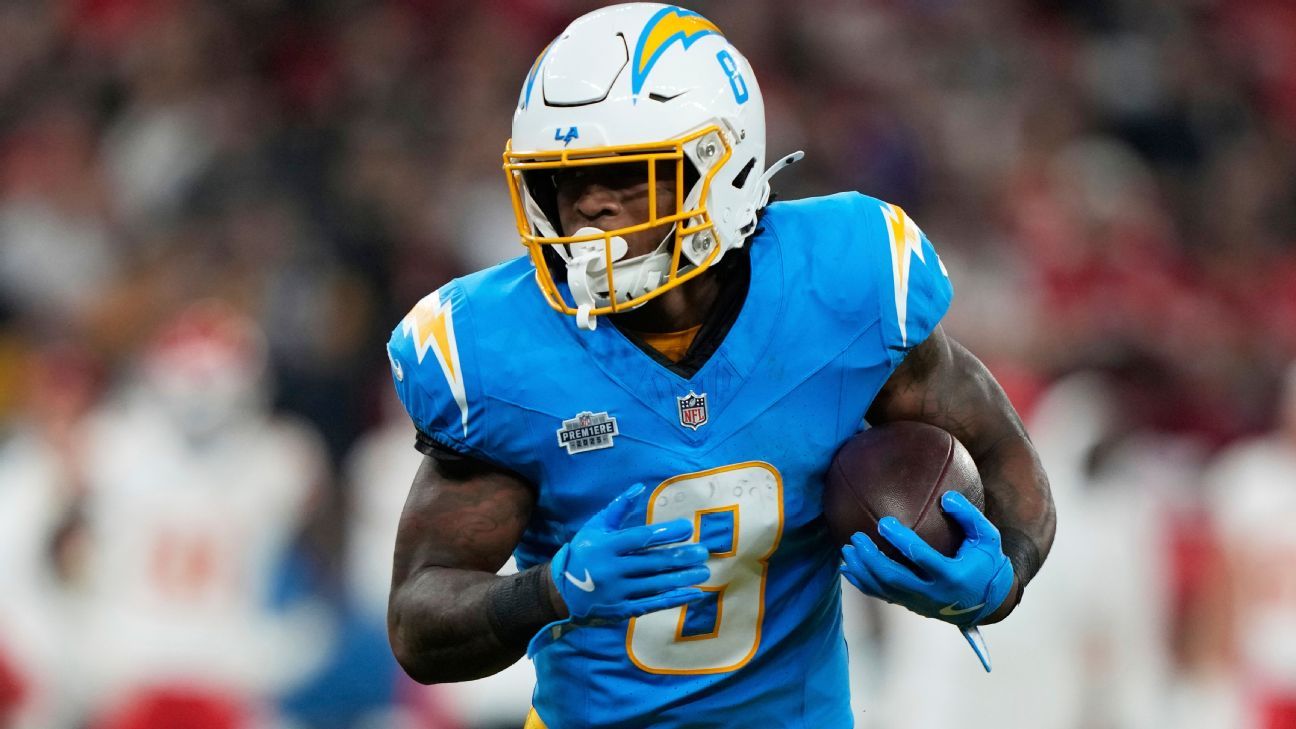 Se anunță că running back‑ul Chargers, Omarion Hampton, revine luni