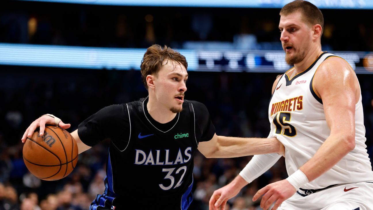 Cooper Flagg conduce Mavericks spre victorie asupra Nuggets, laude de la Jokic