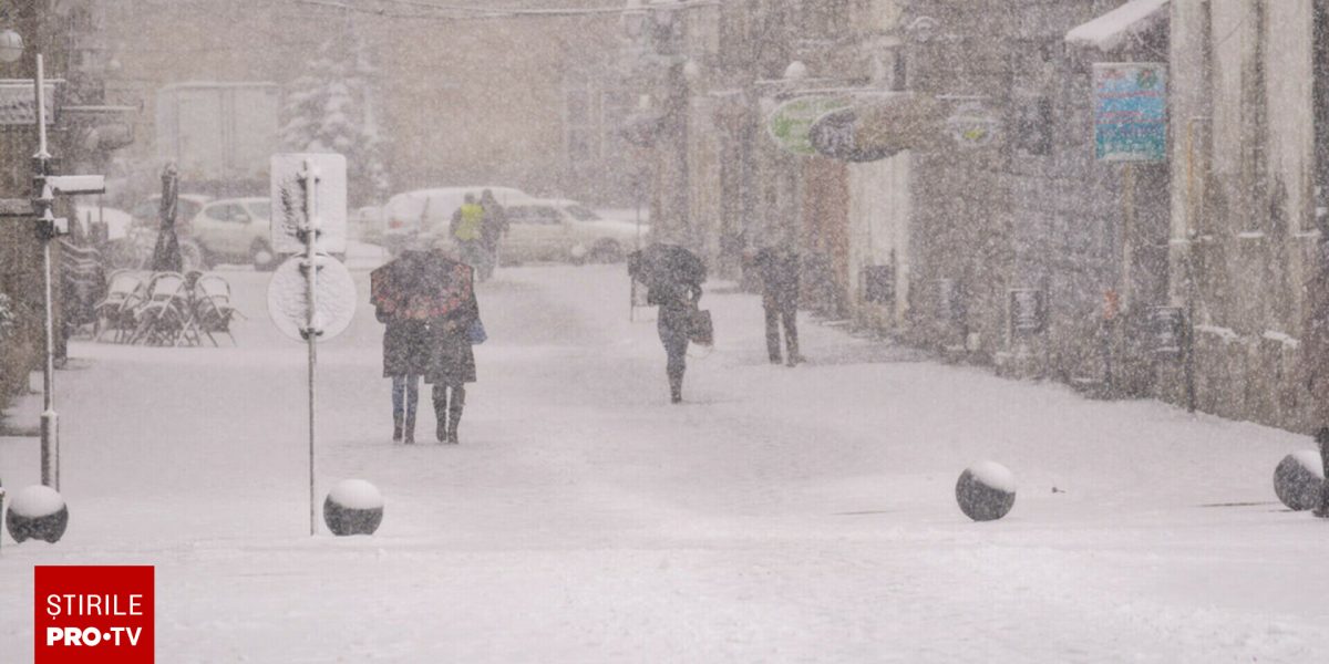 ANM a prelungit avertizările de vreme rea: vânt puternic, ninsori și viscol. HARTĂ
