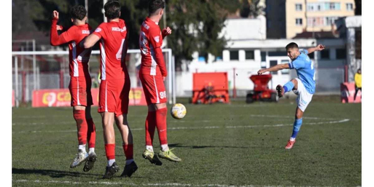 Astăzi se joacă 9 meciuri » Rezultatele, marcatorii și clasamentul în timp real