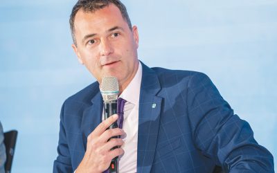 Premieră: CEC Bank a democratizat achiziţiile de...