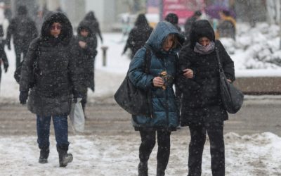 Vremea se schimbă radical de Crăciun: temperaturile scad la minime negative. Ce spun meteorologii despre precipitații