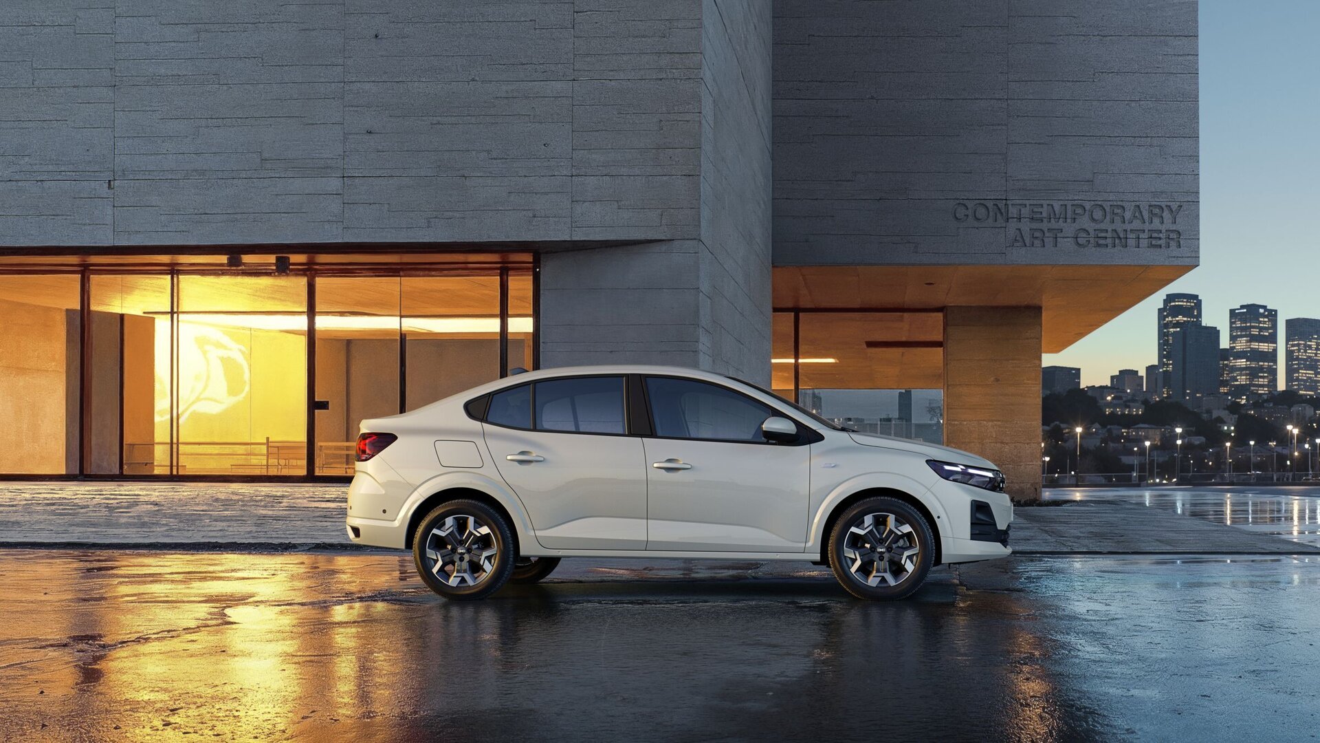 Dacia deschide comenzile pentru noul Logan în România. Cât costă cea mai vândută mașină de pe piața locală