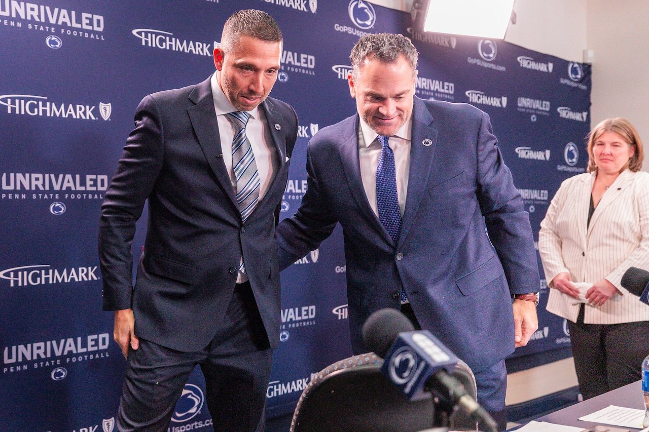 Penn State îl numește pe Taylor Mouser coordonator ofensiv, adaugă Ryan Clanton și Deon Broomfield