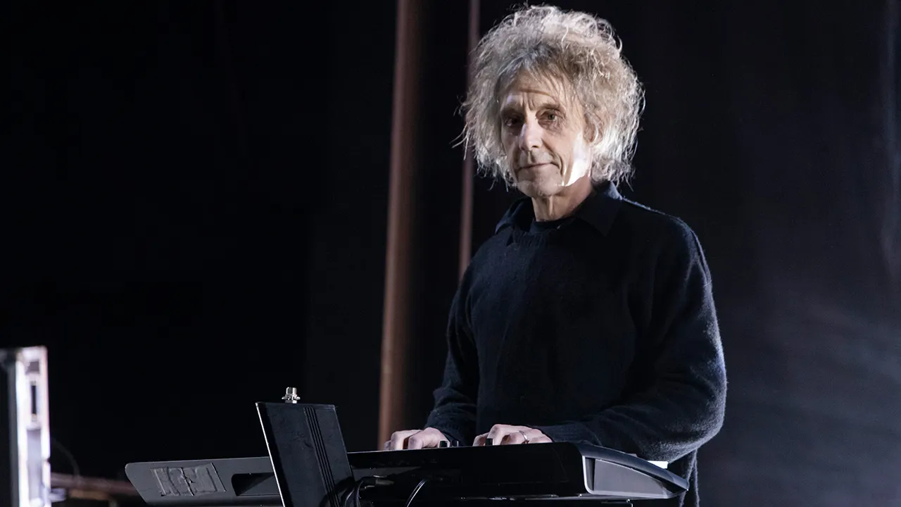 Perry Bamonte, The Cure guitarist, dies at home at 65 after illness