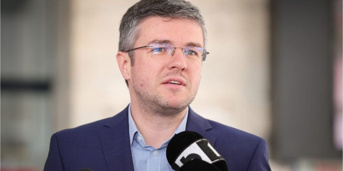 Cine este Irineu Darău, propus de USR la Ministerul Economiei: senator la al doilea mandat, deține o firmă în Franța