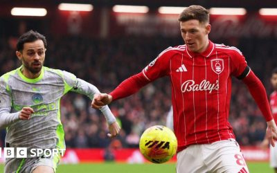 Premier League LIVE: Nottingham Forest vs Man City - score, results & updates