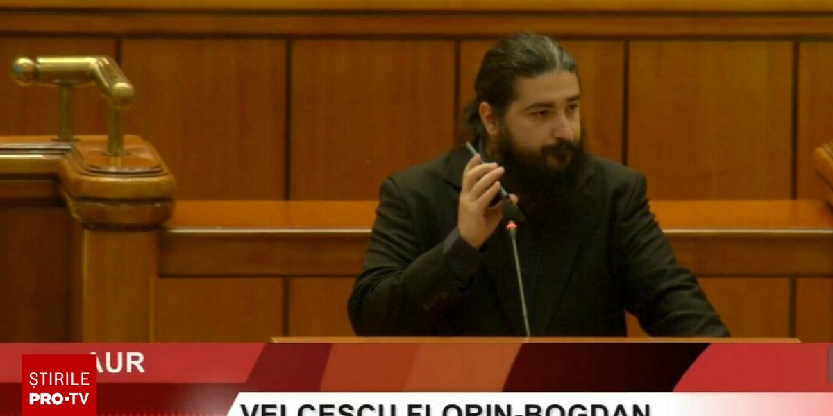 Circ în Parlament, la Legea privind combaterea extremismului. Un deputat AUR a pus muzică rap la microfon: ”Să vă fie rușine”