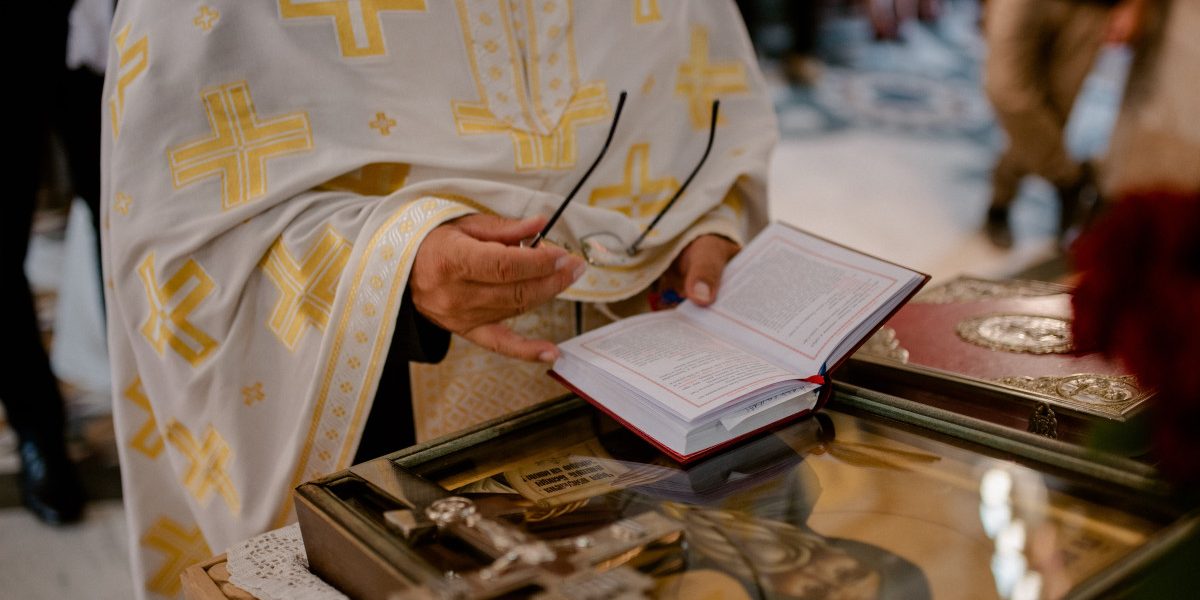 Sfântul Daniel 2025: Cui trebuie sa îi spui „La mulți ani” pe 17 decembrie. Care este cel mai important obicei respectat de credincioși