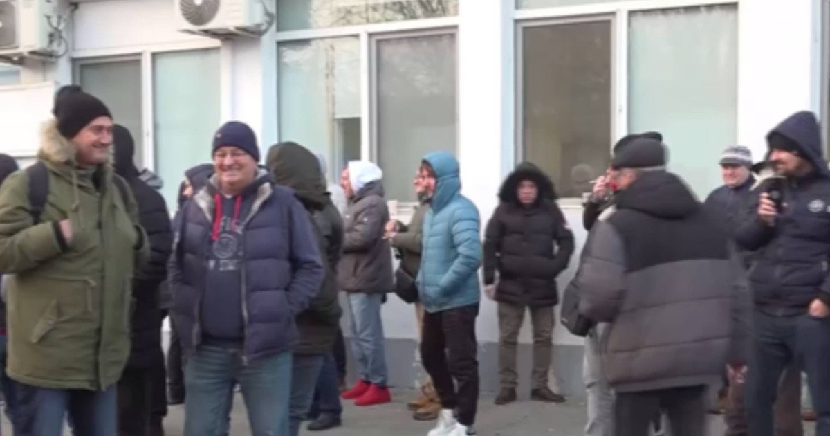 A doua zi când autobuzele din Constanța nu circulă. Șoferii susțin că nu vor ieși pe traseu până când directorul nu demisionează