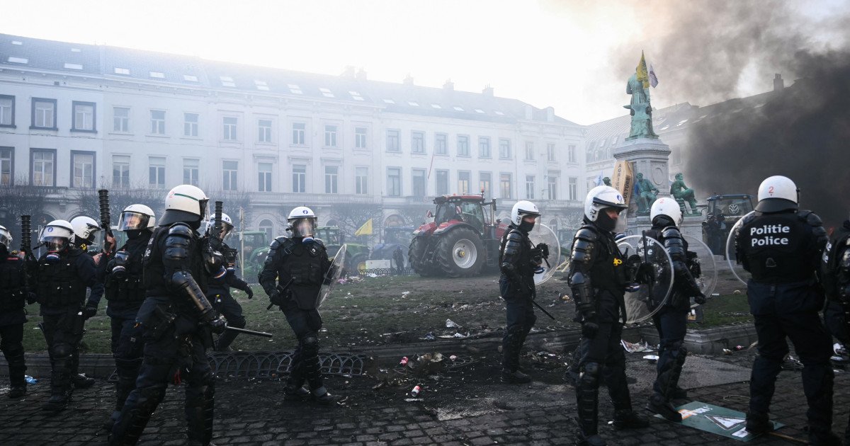 Ursula von der Leyen a anunțat că amână semnarea acordului Mercosur, care a declanșat protestele violente ale fermierilor la Bruxelles