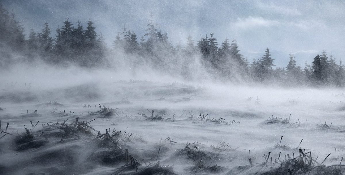 Viscol puternic în munții din Alba, Transalpina închisă