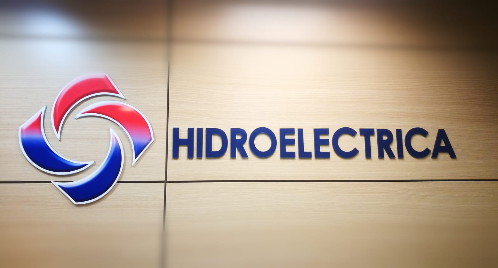 Hidroelectrica: Facturi întârziate în ianuarie din cauza lucrărilor la sistemul informatic