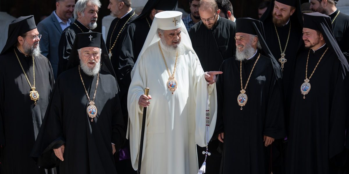 100L3882.jpg - PressHub24