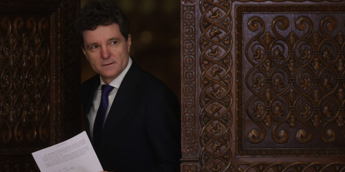 2025-11-12-5078.jpg - PressHub24