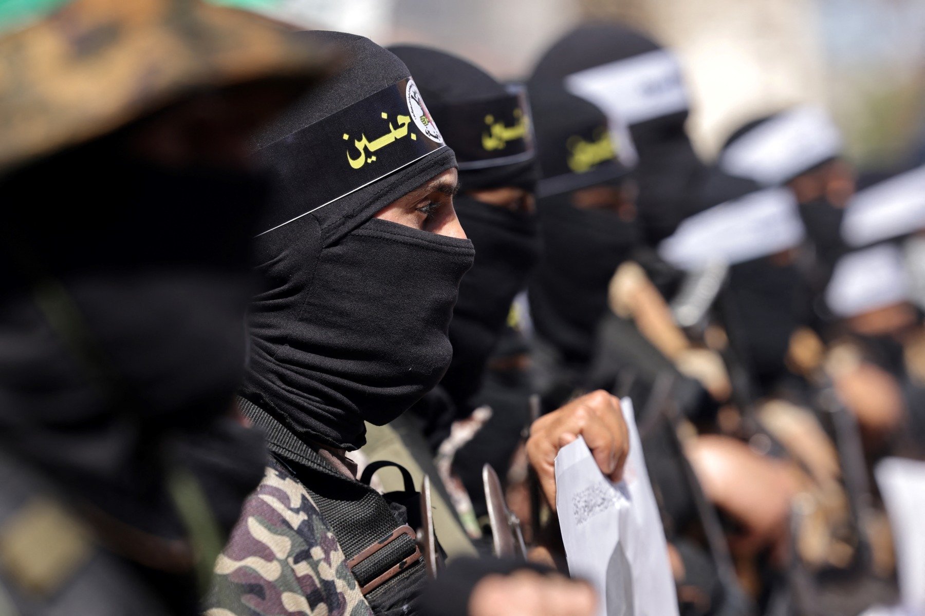 Hamas dizolvă administrația din Gaza.