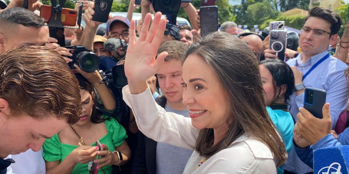 395437888_871124287705896_5420936816852371820_n.jpg - PressHub24