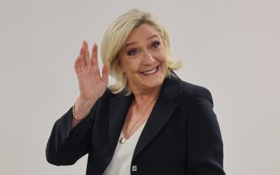 AFP__20240630__34ZY9KH__v10__HighRes__CorrectionTopshotFrancePoliticsVote.jpg - PressHub24