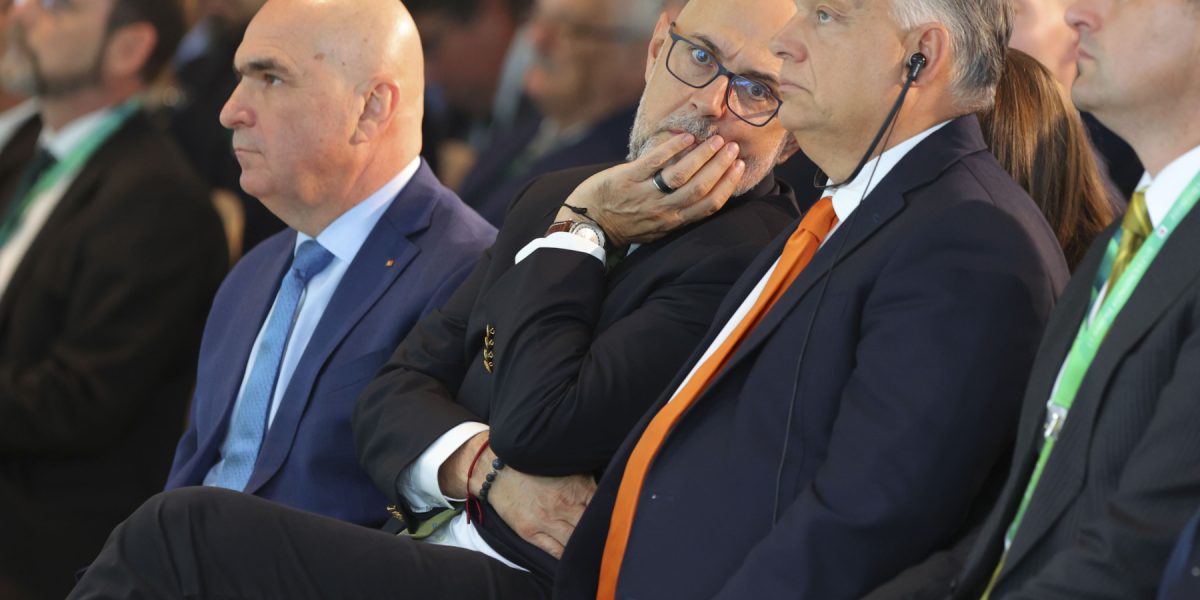 CONGRES_UDMR_009_INQUAM_Photos_Simion_Tataru.jpg - PressHub24