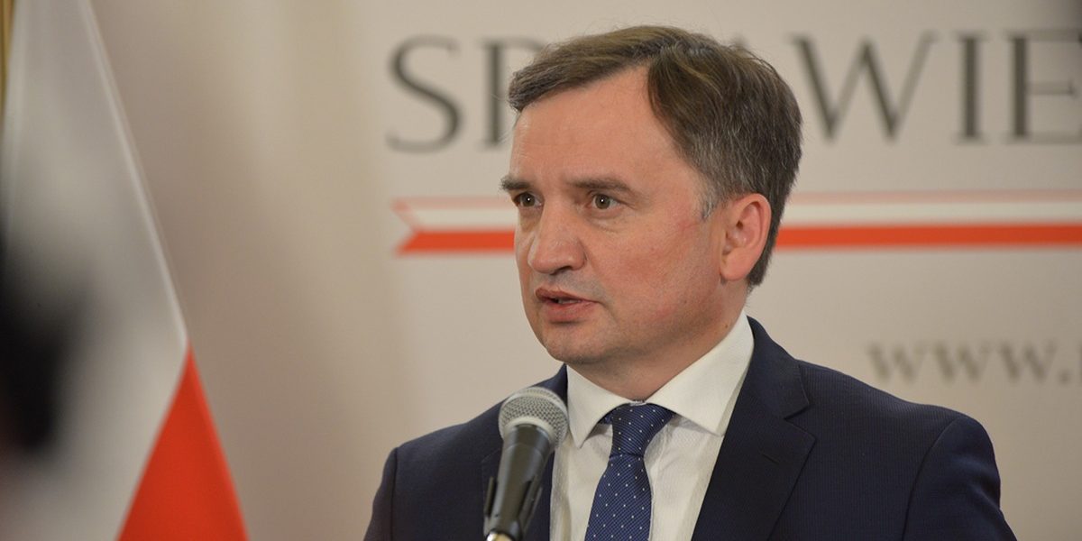 E3hrZc-UUAkEO3b.jpg - PressHub24