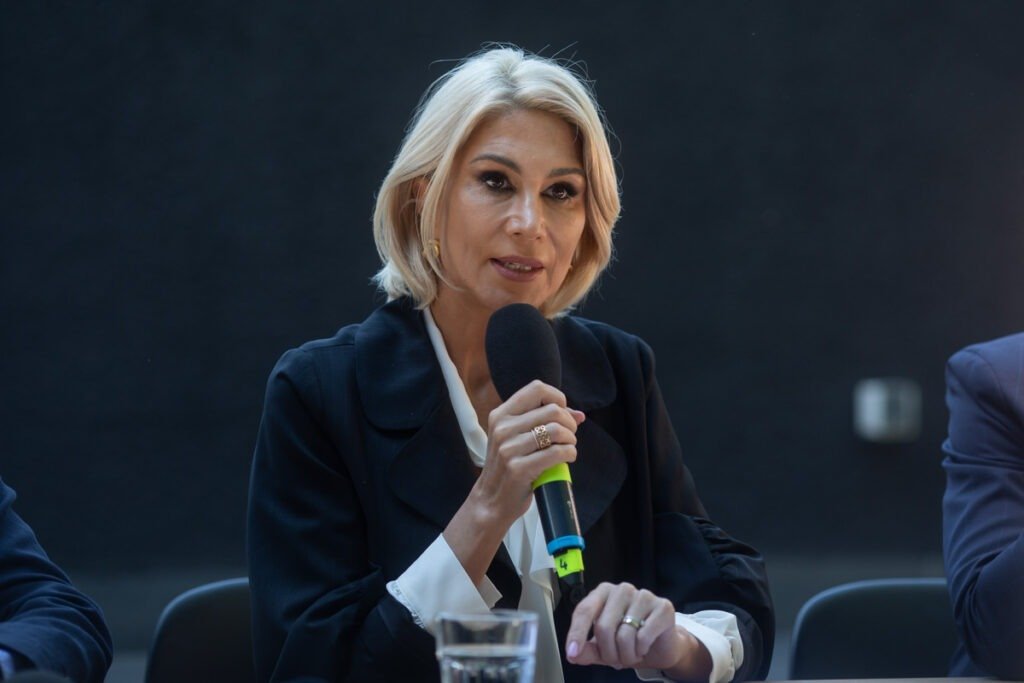 Raluca Turcan critică întârzierile la raportul privind anularea alegerilor prezidențiale din 2024