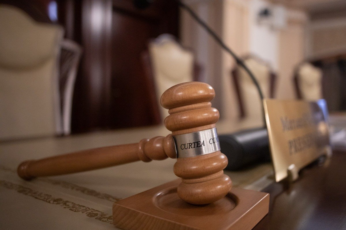 CCR amână decizia pe pensiile magistraților