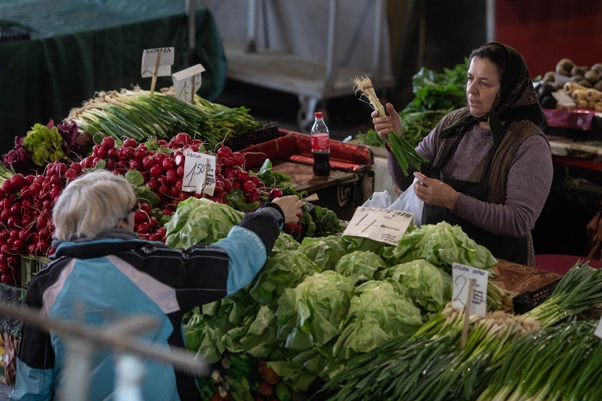 Ministrul Muncii: 2026 va aduce dificultăți pentru românii cu venituri mici; pensiile și salariile rămân înghețate în 2023