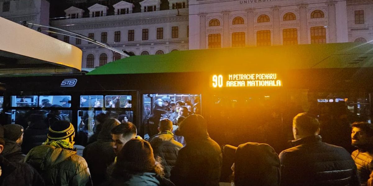 Fanii lui Fenerbahce, cu RATB-ul spre Arena Națională! Imagini în timp real de la reporterii GSP