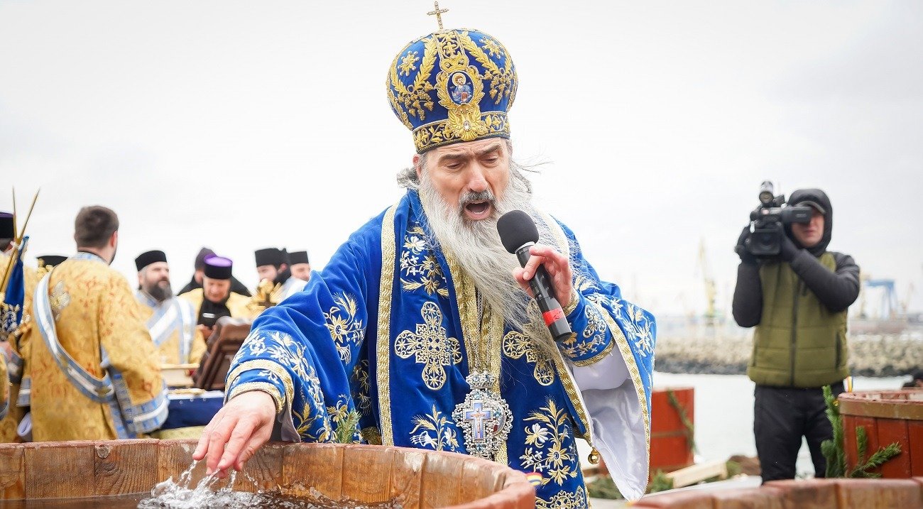 Imnul UE, interpretat de Bobotează la Constanța; ÎPS Teodosie: Suntem în UE