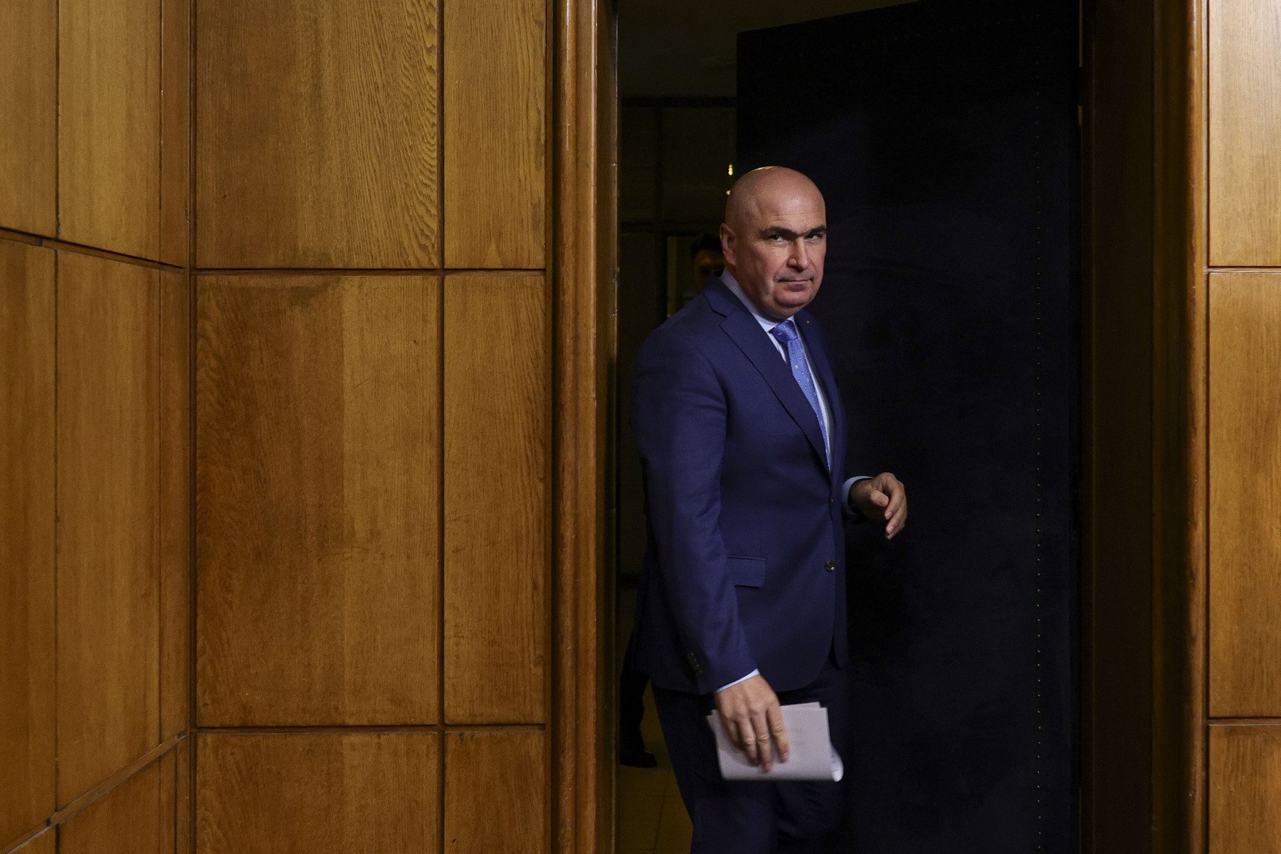 Bolojan: Creșterea vârstei de pensionare, necesară în toate domeniile