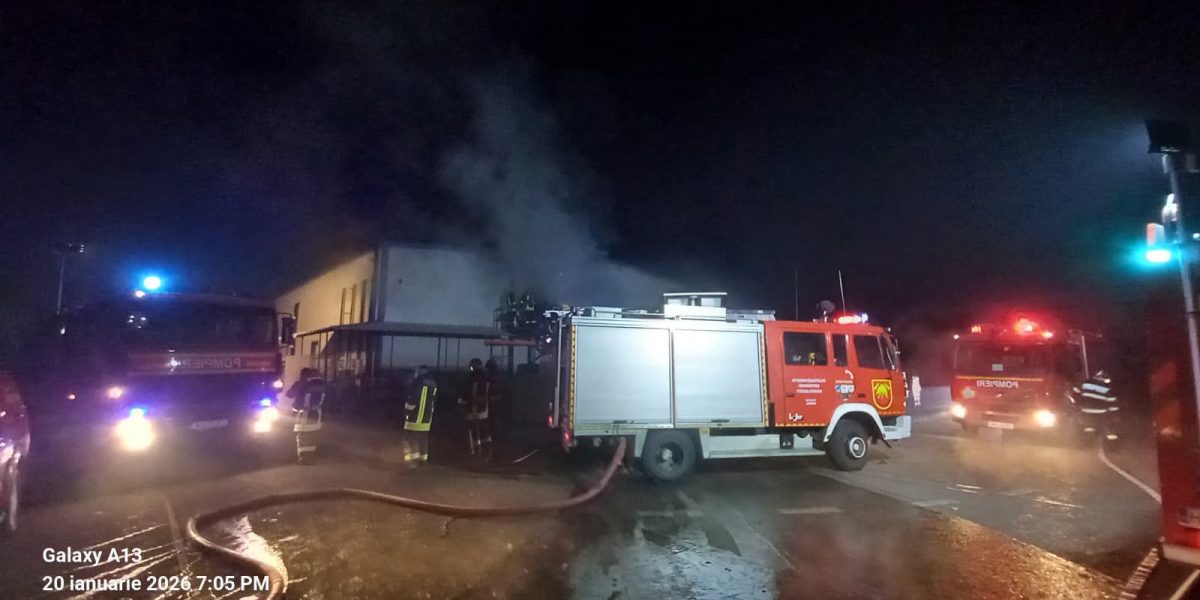 Incendiu-abator-Gheorgheni-Harghita.jpeg - PressHub24