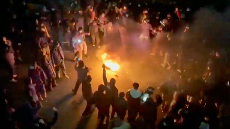 Live updates: Iran ‘prepared’ for war but open to US talks as more than 500 reported killed in protests