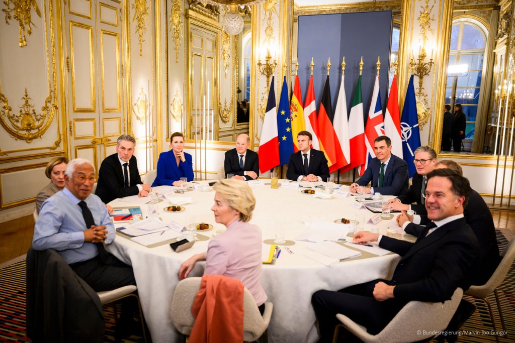 Trump îndepărtează Europa de America