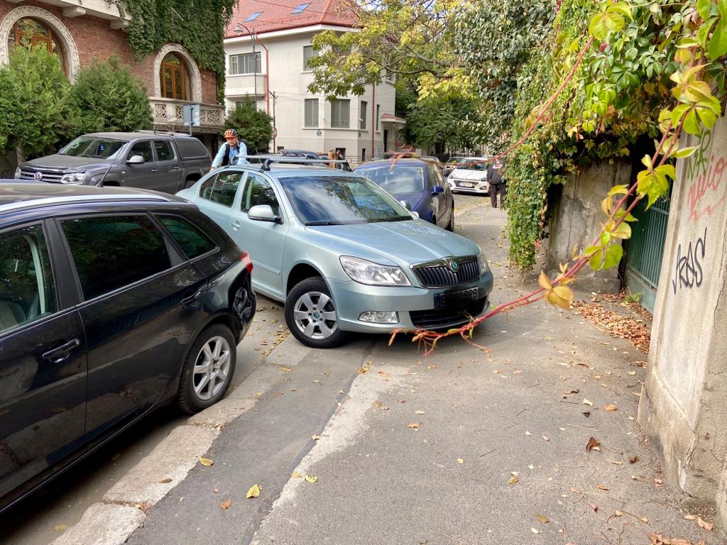 Parchează ilegal în Sectorul 3? Nu riști să-ți fie ridicat mașina dacă…