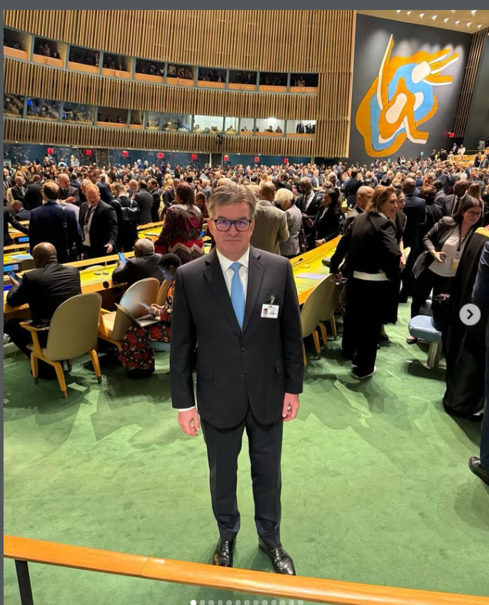 Miroslav Lajčák demisionează după implicarea sa în documentele Epstein