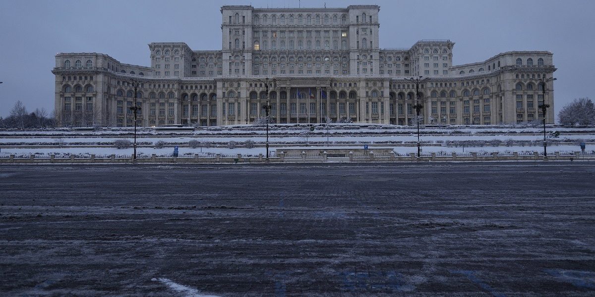 PROTEST_PTA_CONSTITUTIEI_003INQUAM_Octav_Ganea-1.jpg - PressHub24