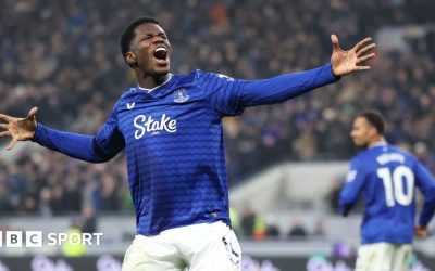 Premier League LIVE: Everton vs Leeds United - team news, build-up, live text commentary & radio updates