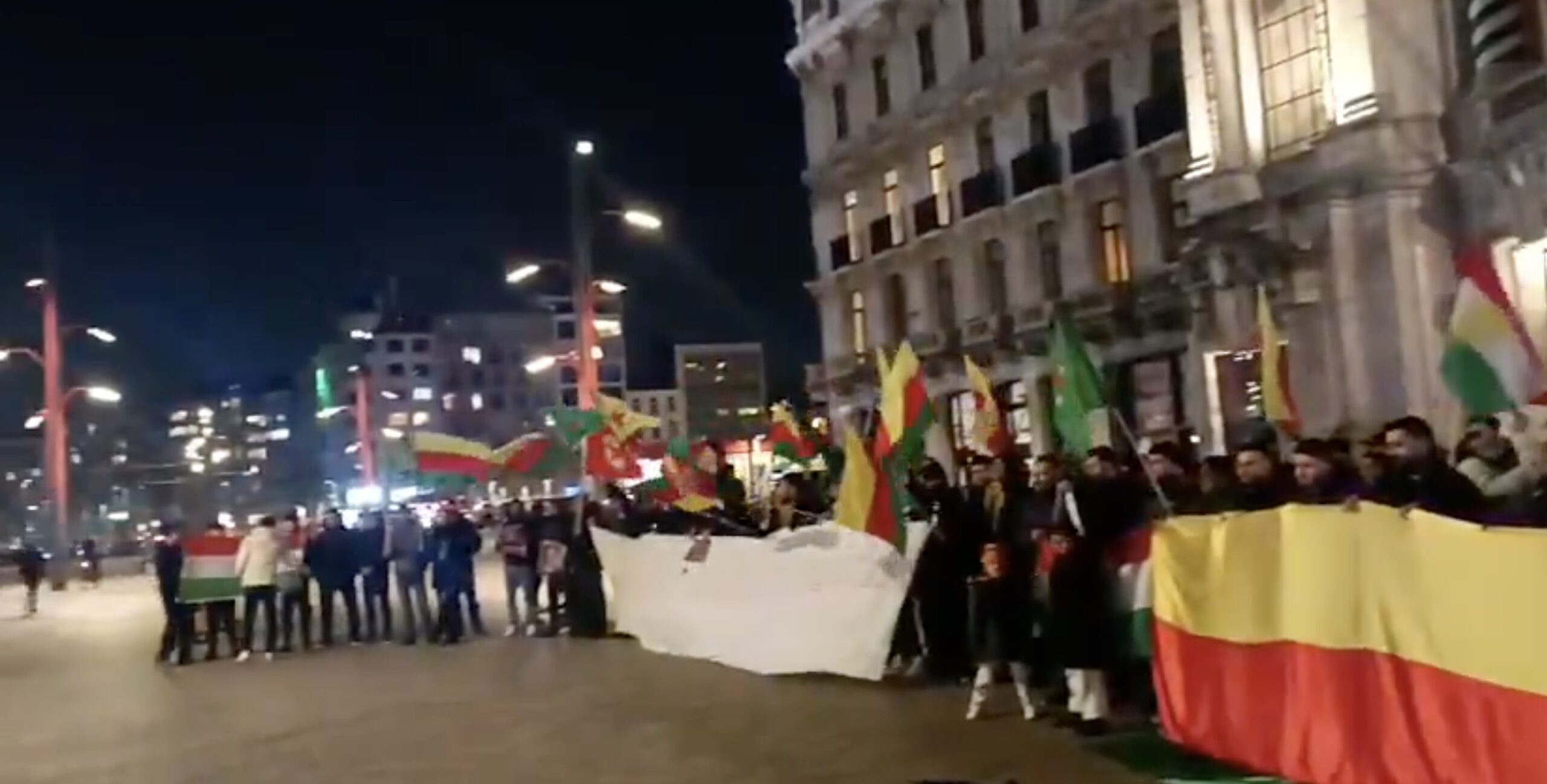 Atac cu cuțit în Anvers, șase persoane rănite