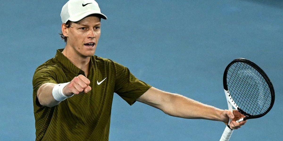 Sinner batte Shelton 6-3 6-4 6-4 e vola in semifinale agli Australian Open