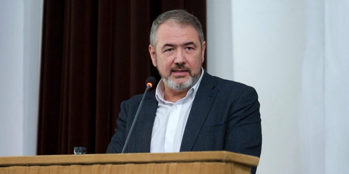 Sorin-Costreie-UB-03-10-2025-Facebook-1536x1033-1.jpg - PressHub24