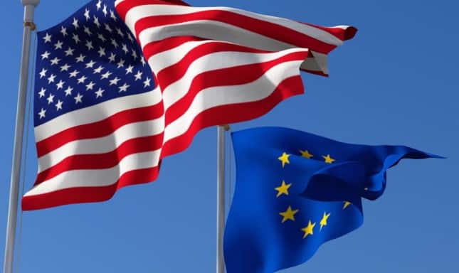 Steaguri-UE-SUA-sursa-wikipedia.jpg - PressHub24