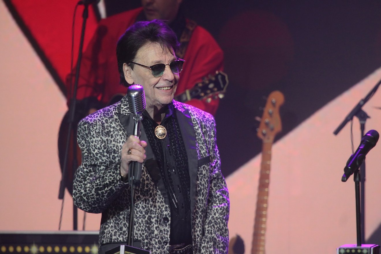 &bullet;  Fotó: Fenyő Miklós Facebook-oldala