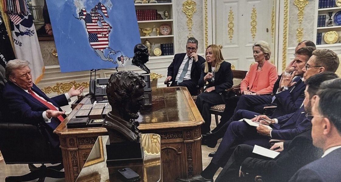 Trump-fotografie-harta-Groenlanda-Canada-Venezuela.jpg - PressHub24