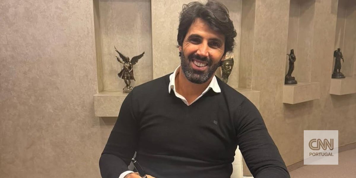 VÍDEO: Univ. Craiova de Filipe Coelho goleia e recupera liderança na Roménia