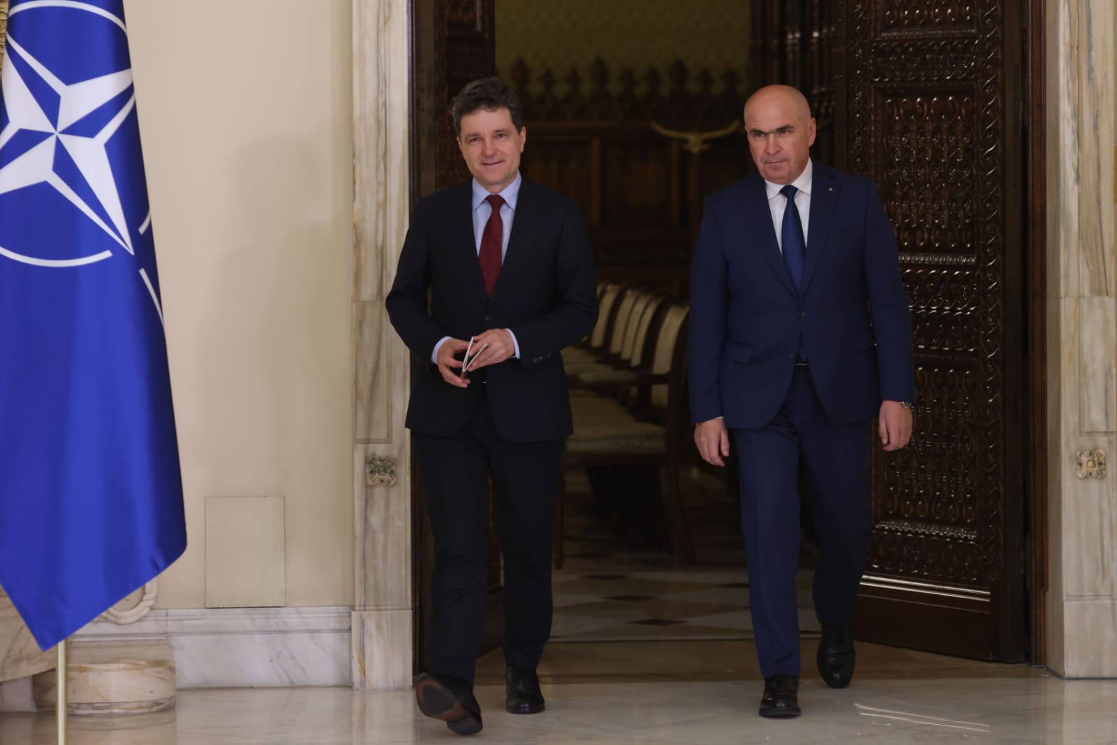 Nicușor Dan semnează demisia lui Daniel David, Ilie Bolojan preia interimatul la Educație