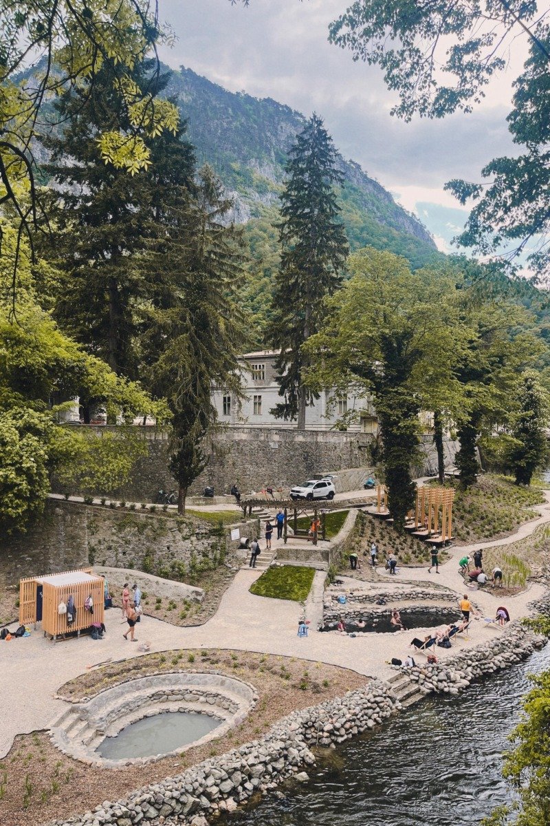 Academia Română sesizează Înalta Curte în legătură cu blocajul de la Băile Herculane