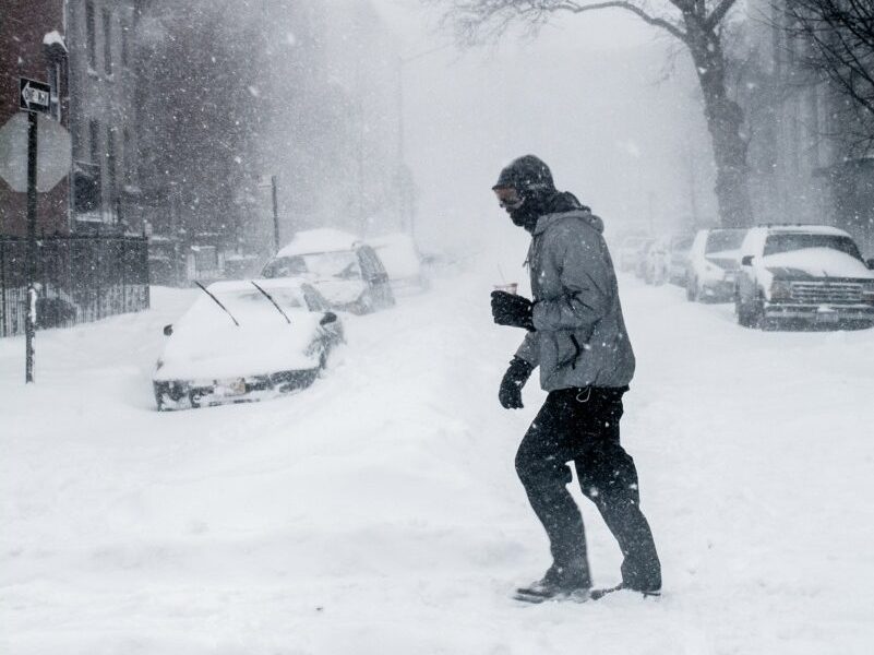 cod-galben-viscol-zapada-ninsoare-ger-iarna-frig-e1704618257575.jpg - PressHub24