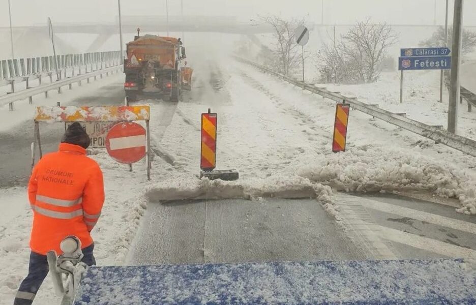 cod-rosu-viscol-trafic-autostrada-inchisa-furtuna-zapada-e1700981698895.jpg - PressHub24