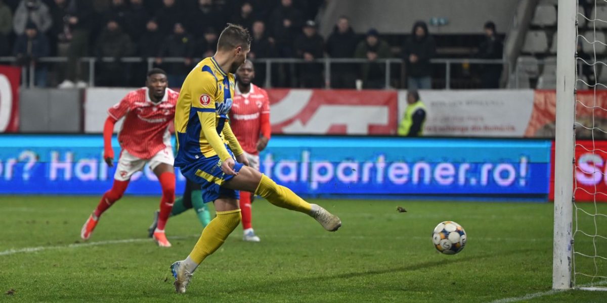 dinamo-bucuresti-petrolul-ploiesti-superliga-superbet-30012026.jpg - PressHub24